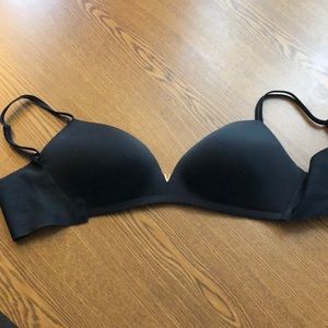 VS Deep V Plunge Push-up Bra